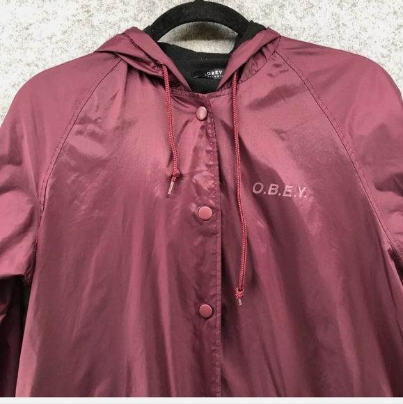 OBEY rain coat 🌧 - Picture 5 of 10